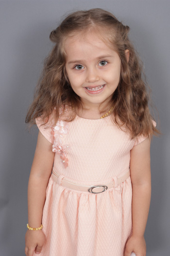 Ece Akyüz