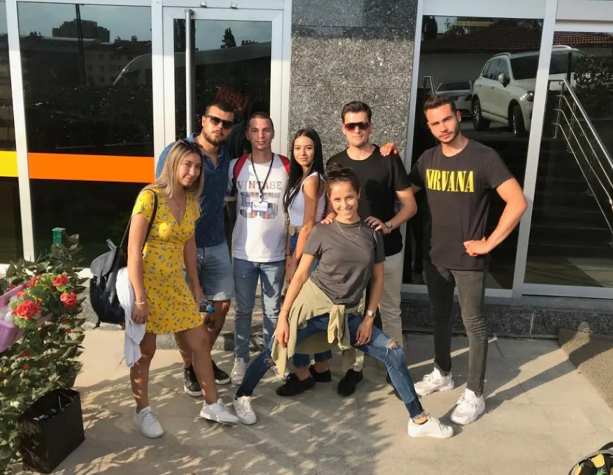 Cast Ajans